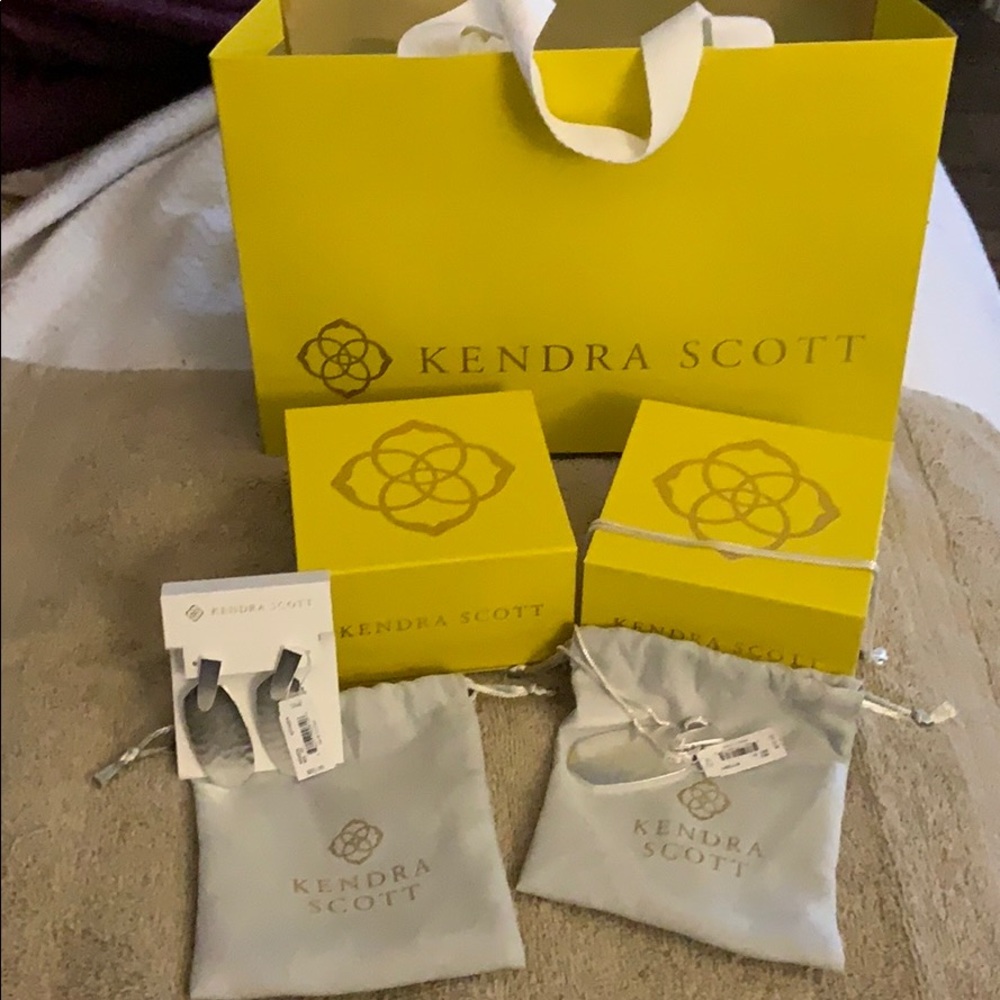 Kendra Scott Necklace and Earrings